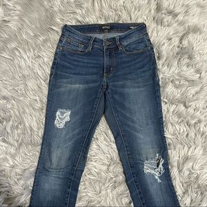 Buffalo David Bitton Hope Mid Rise Skinny Stretch in Dark Wash, Ripped